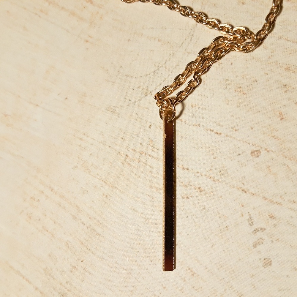 Gold Layered Chain Crystal Coin Bar Necklace - Picture 6 of 7